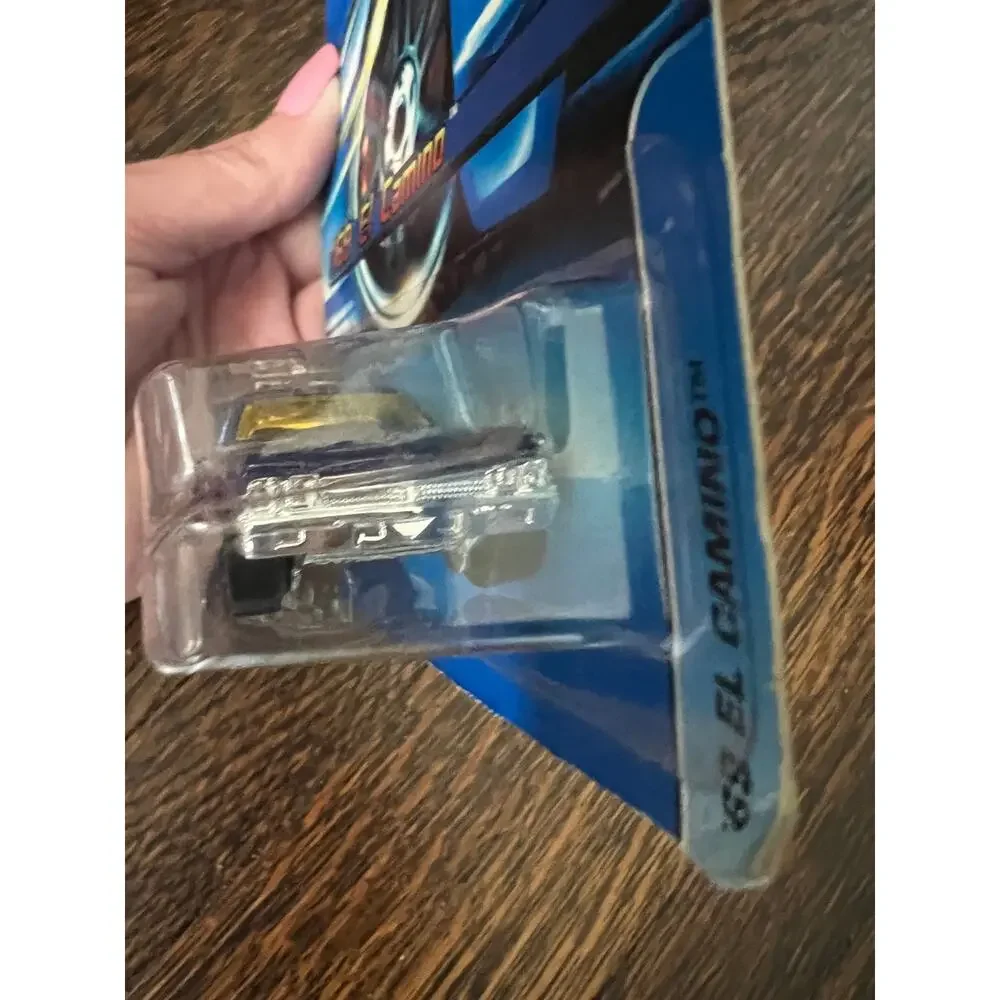 Hot Wheels 1969 El Camino Die Cast Car 171 Blue Flames Silver Yellow New 1:64